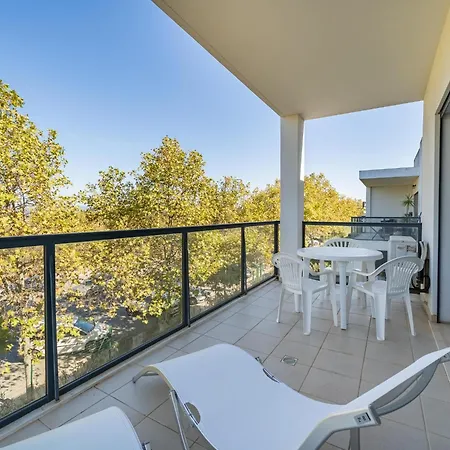 アパート 2br Albur Village With Pool Balcony #1983