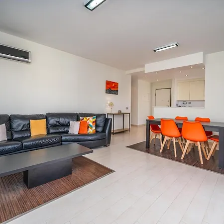 2br Albur Village With Pool Balcony #1983 アルヴォル